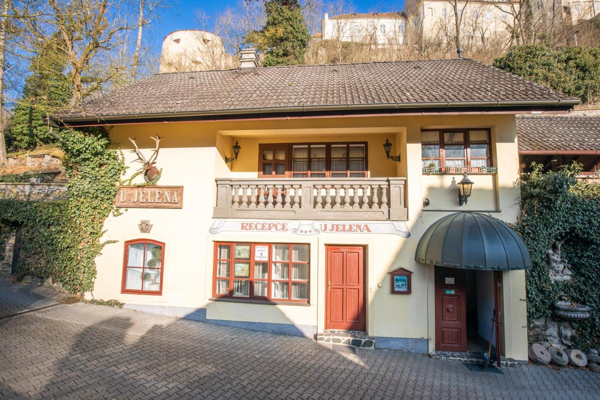 Resort U Jelena Křivoklát 外观 照片