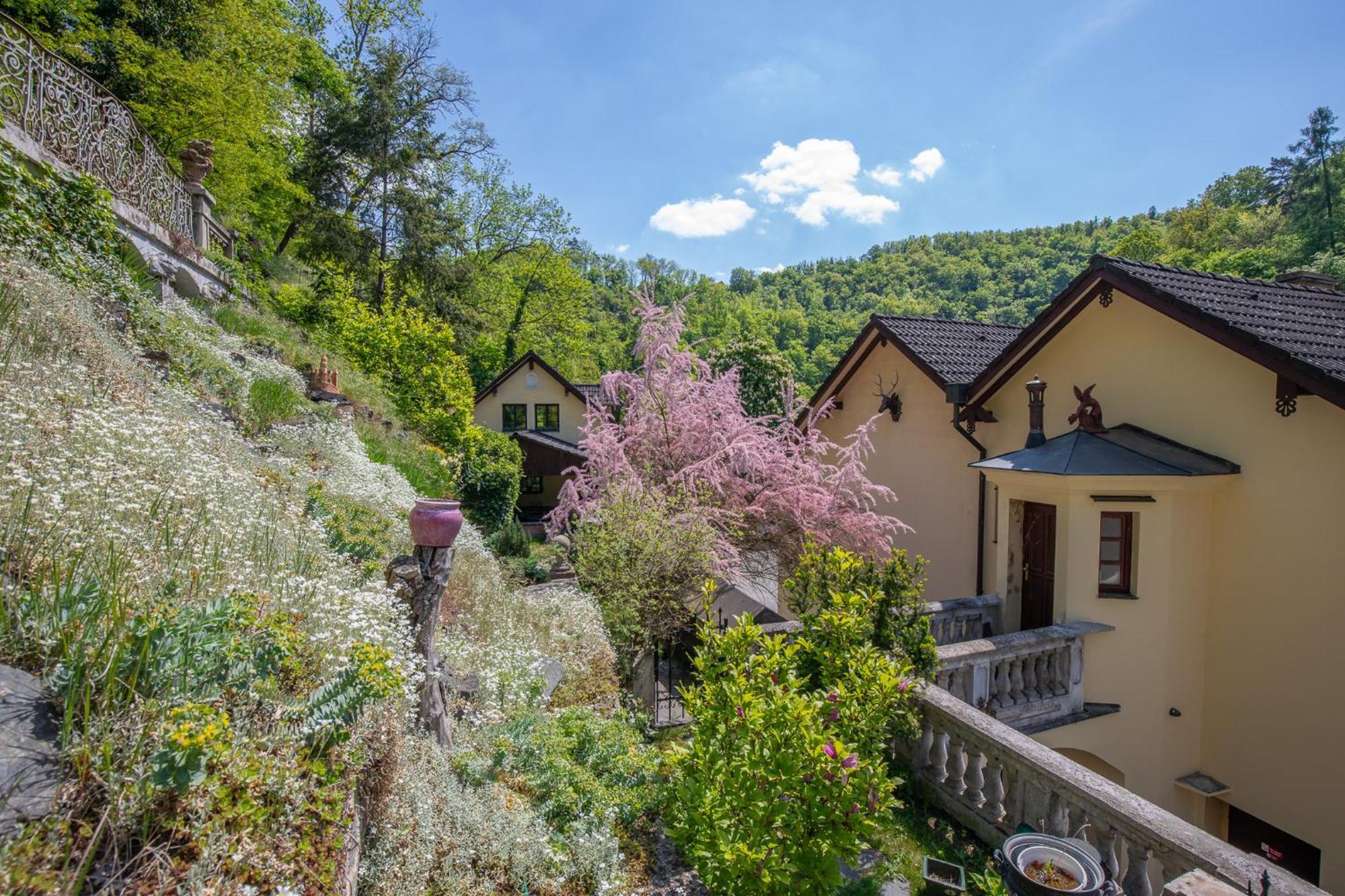 Resort U Jelena Křivoklát 外观 照片